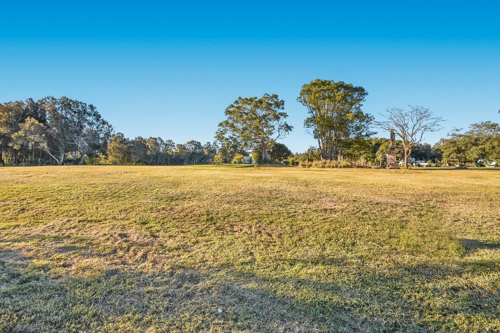 1 The Boulevarde  DUNBOGAN 20