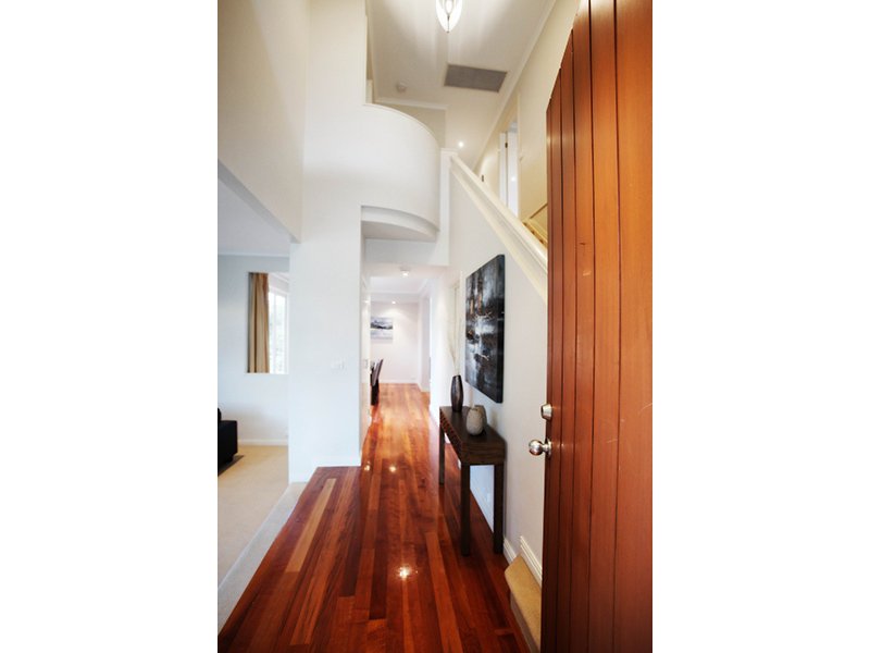 Gallery: 1 The Cove