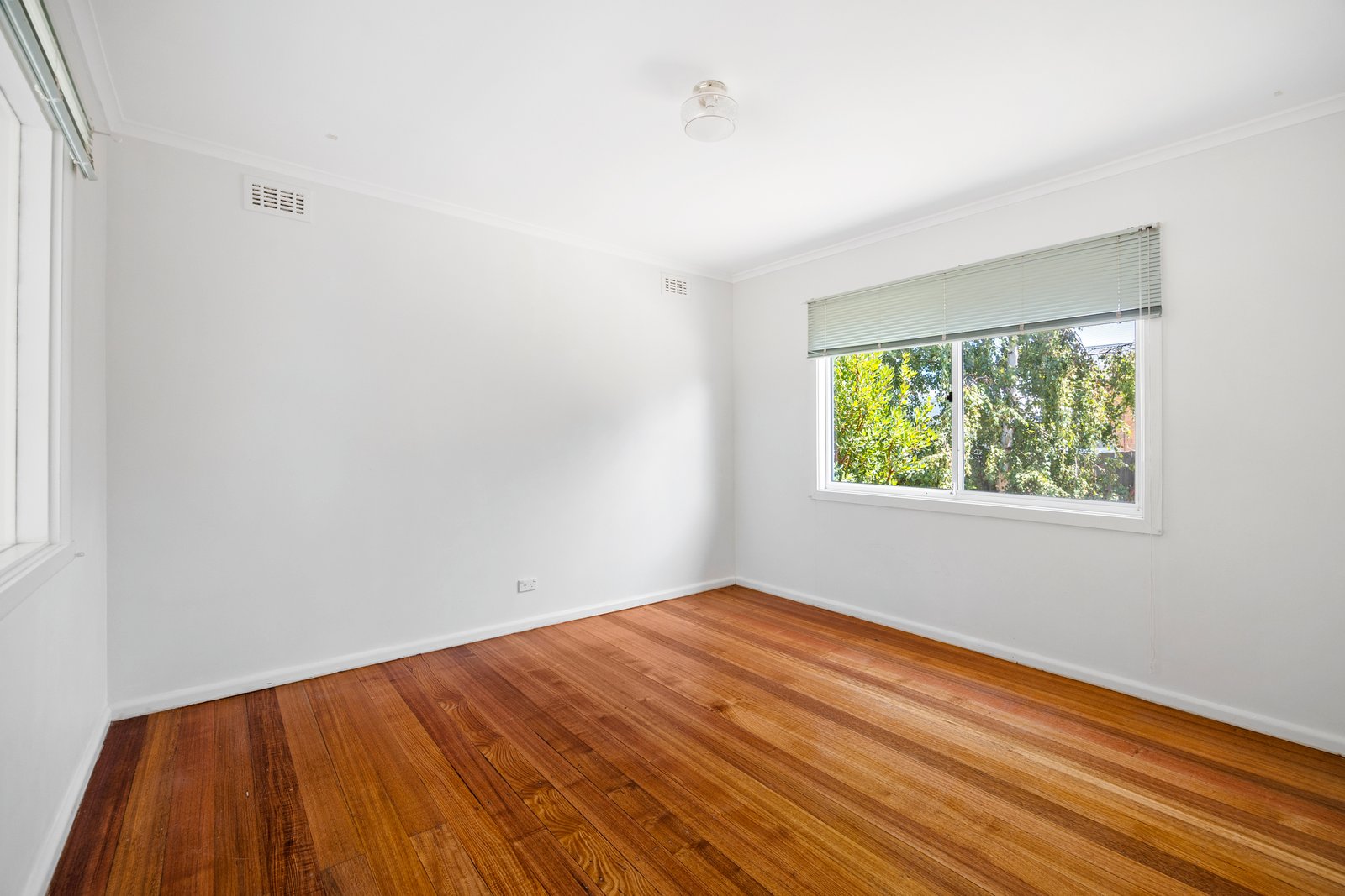 Real Estate and Property in 1 The Glen, Rye, VIC