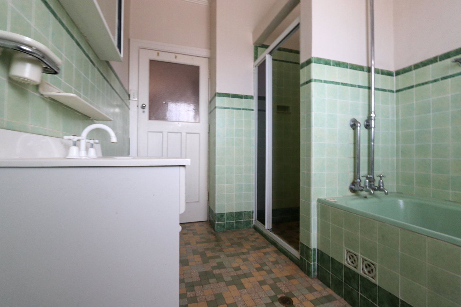 1 The Parade TUMBARUMBA 16