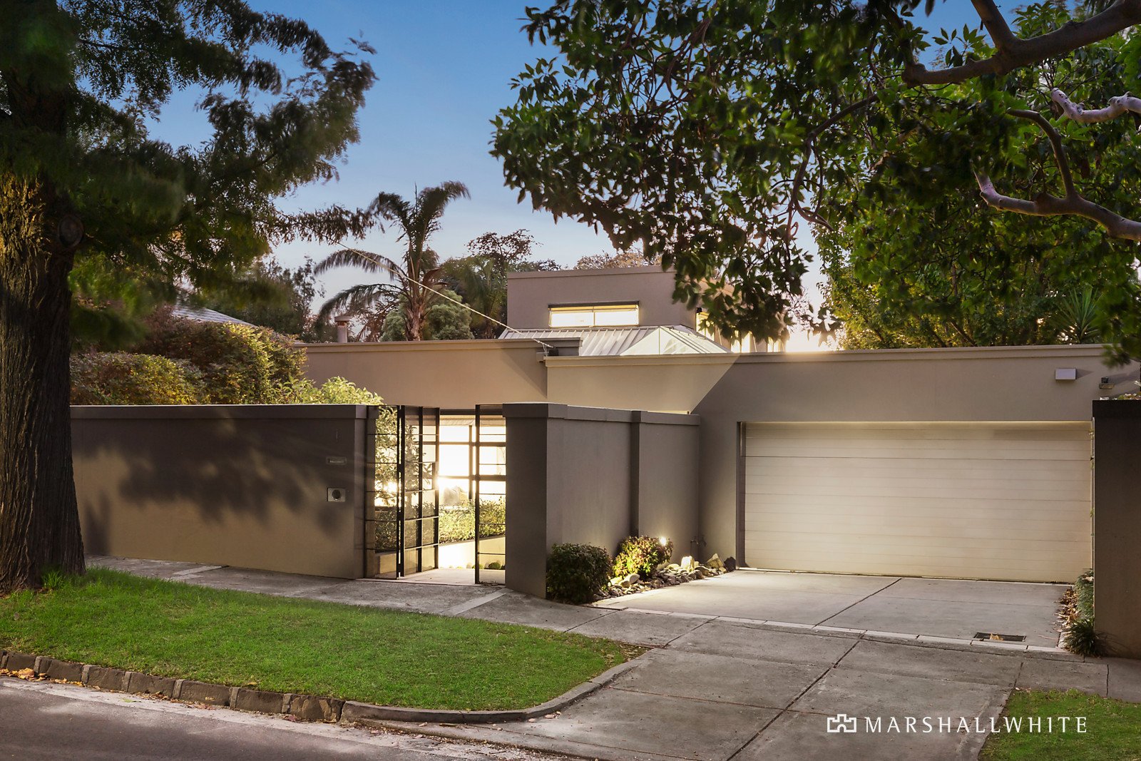 1 Thomas Street, Kew, VIC