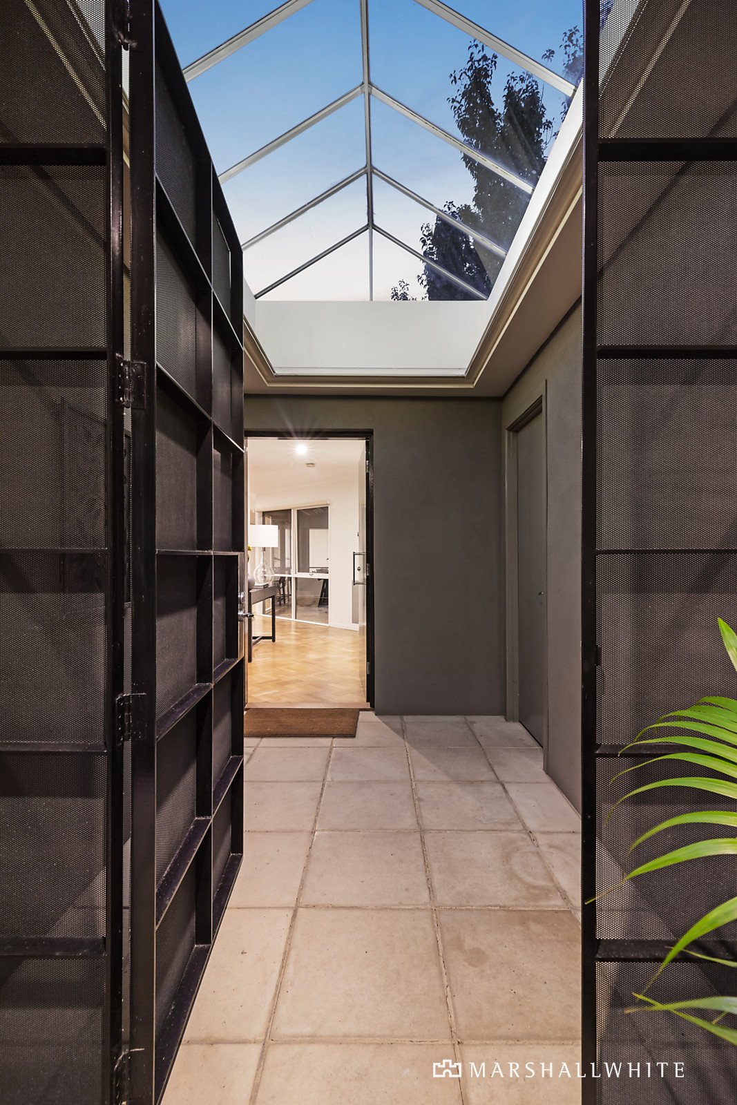 1 Thomas Street, Kew, VIC