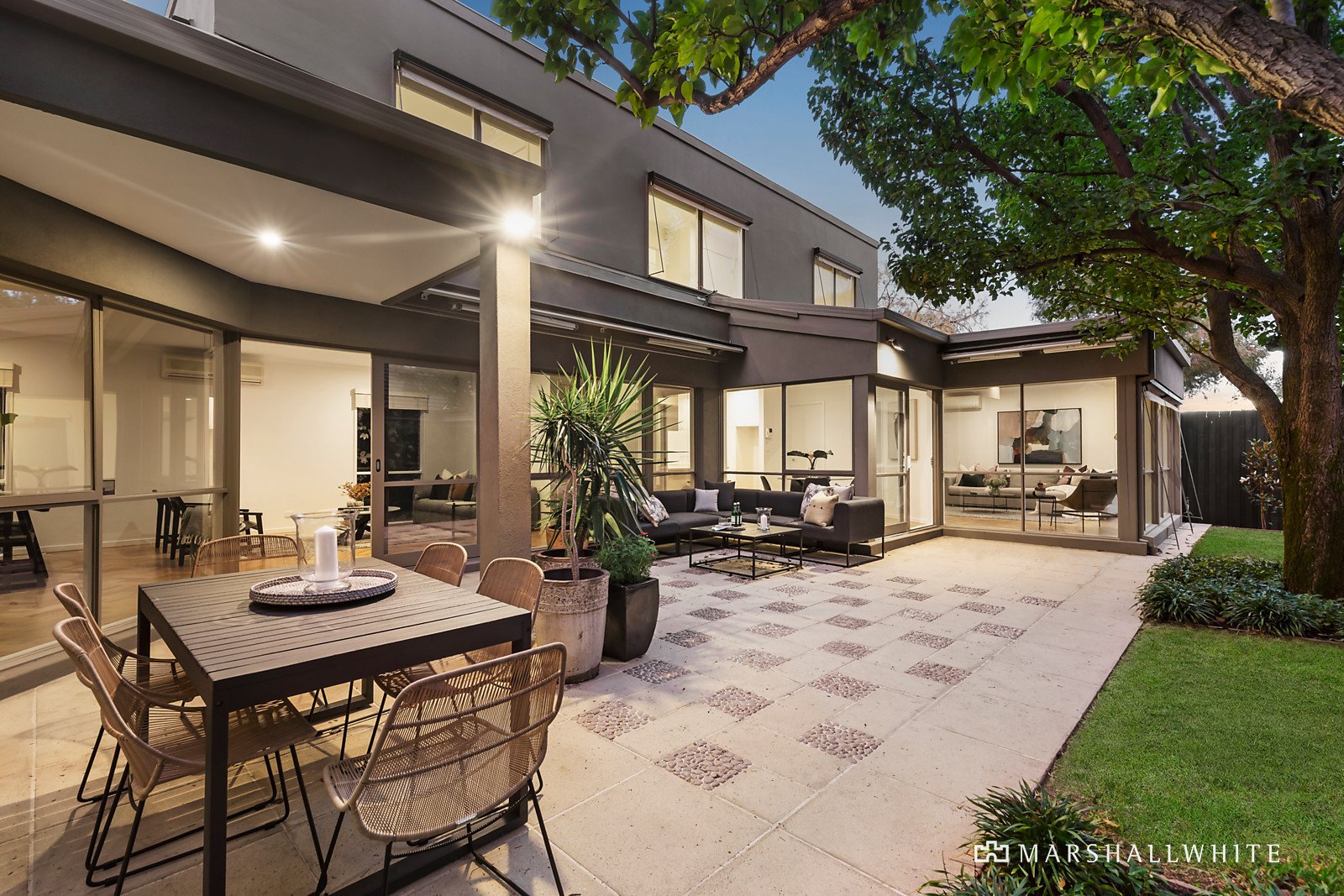 1 Thomas Street, Kew, VIC