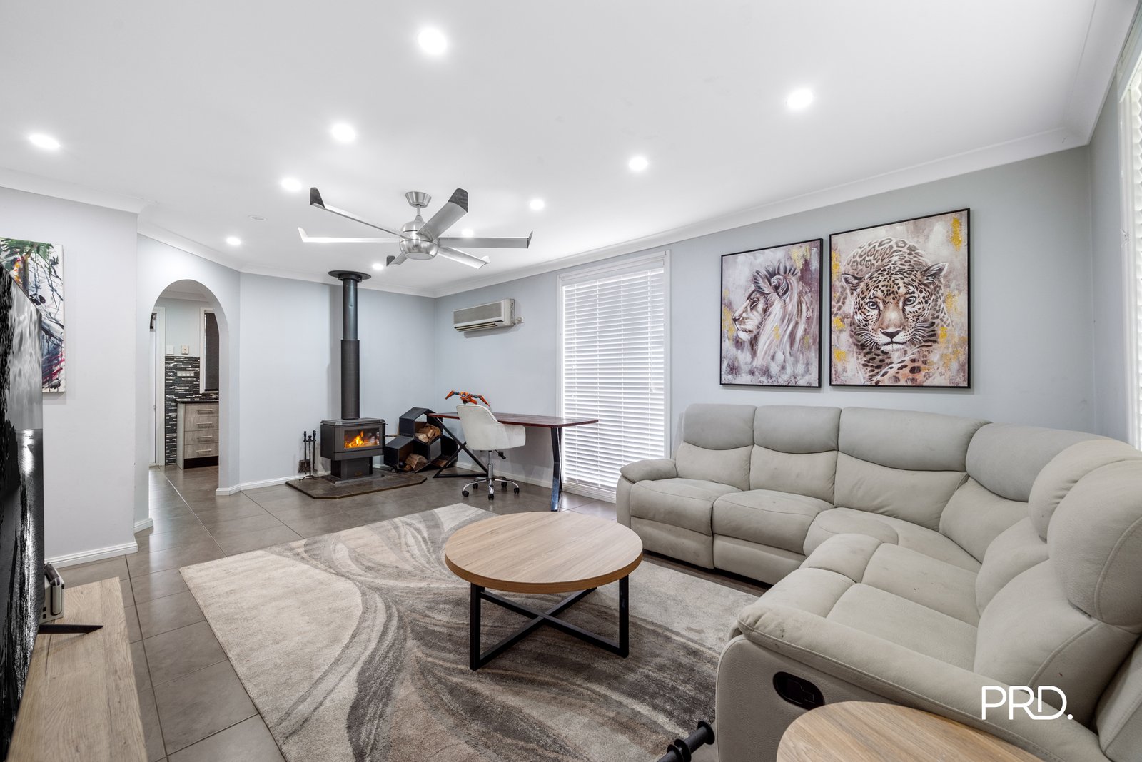 1 Timaru Grove SOUTH PENRITH 2