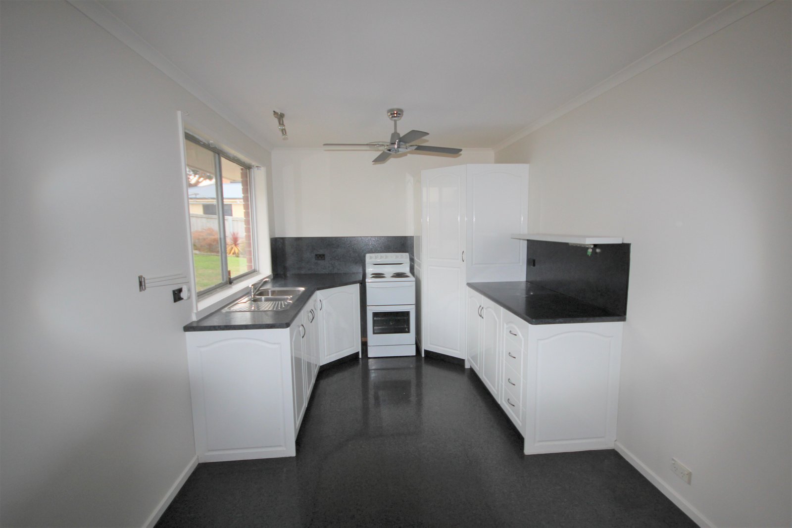 1 Tollard Place ROKEBY 12