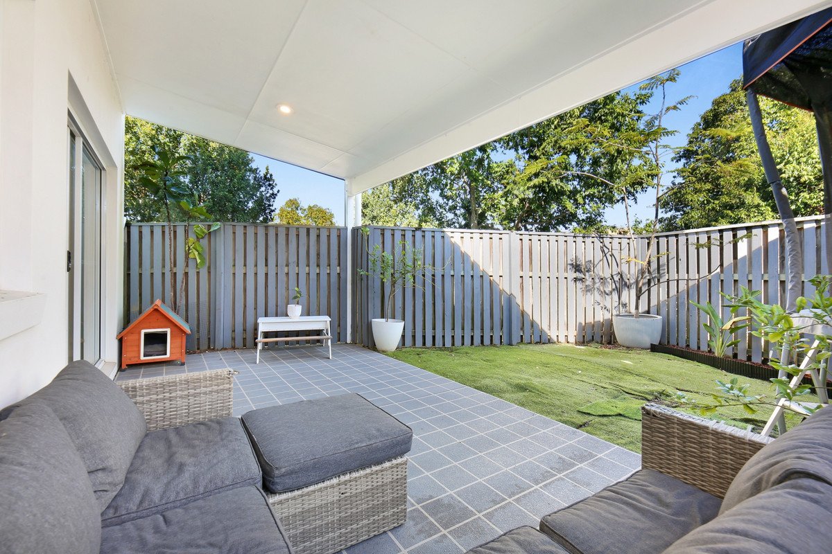 1 Tours Way Burleigh Waters 6