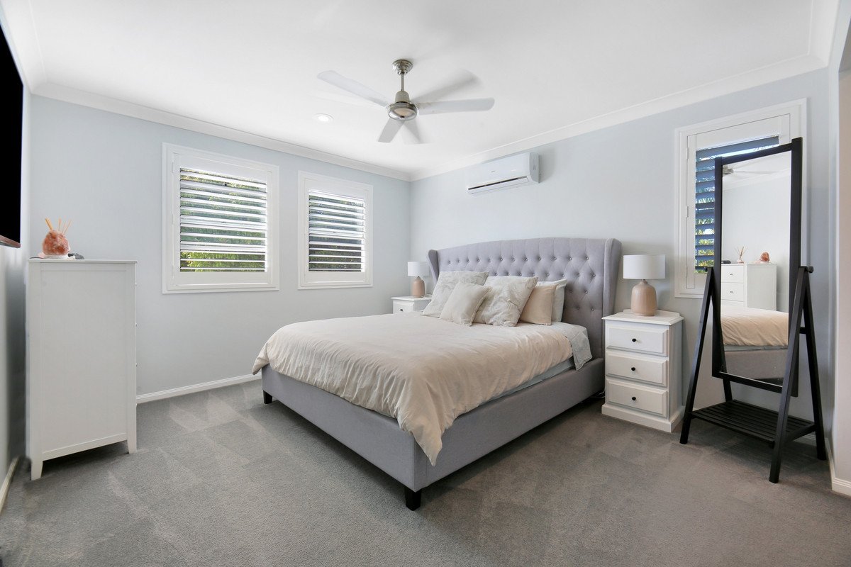 1 Tours Way Burleigh Waters 9