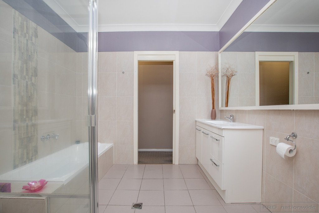1 Travis Avenue BERESFIELD 12