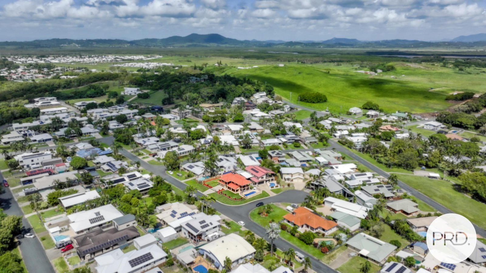 1 Trochus Court SHOAL POINT 32