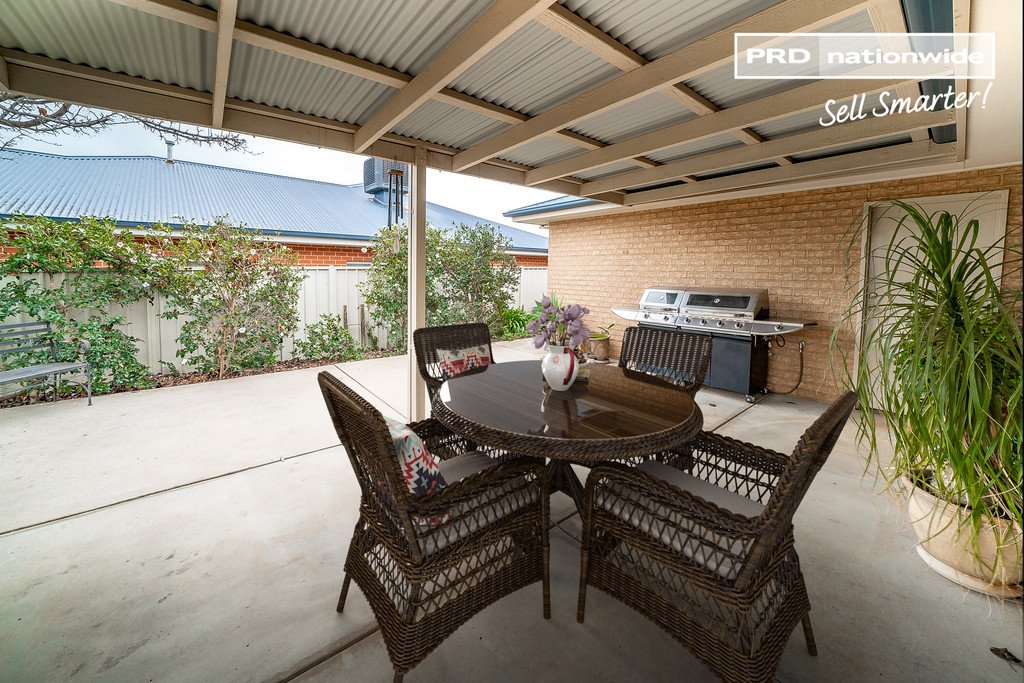 1 Ulandra Place ESTELLA 6