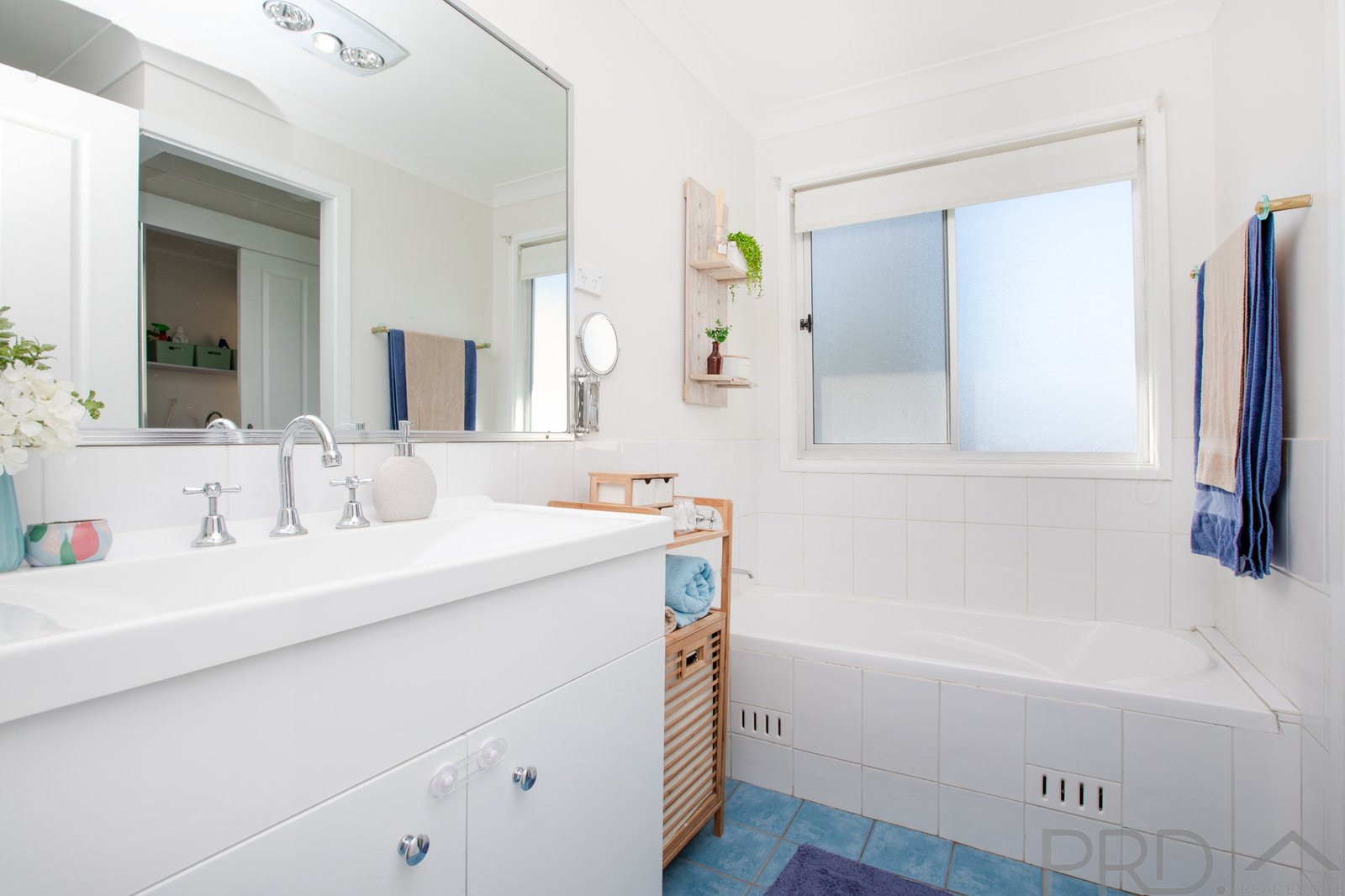 1 Unicomb Close RUTHERFORD 14