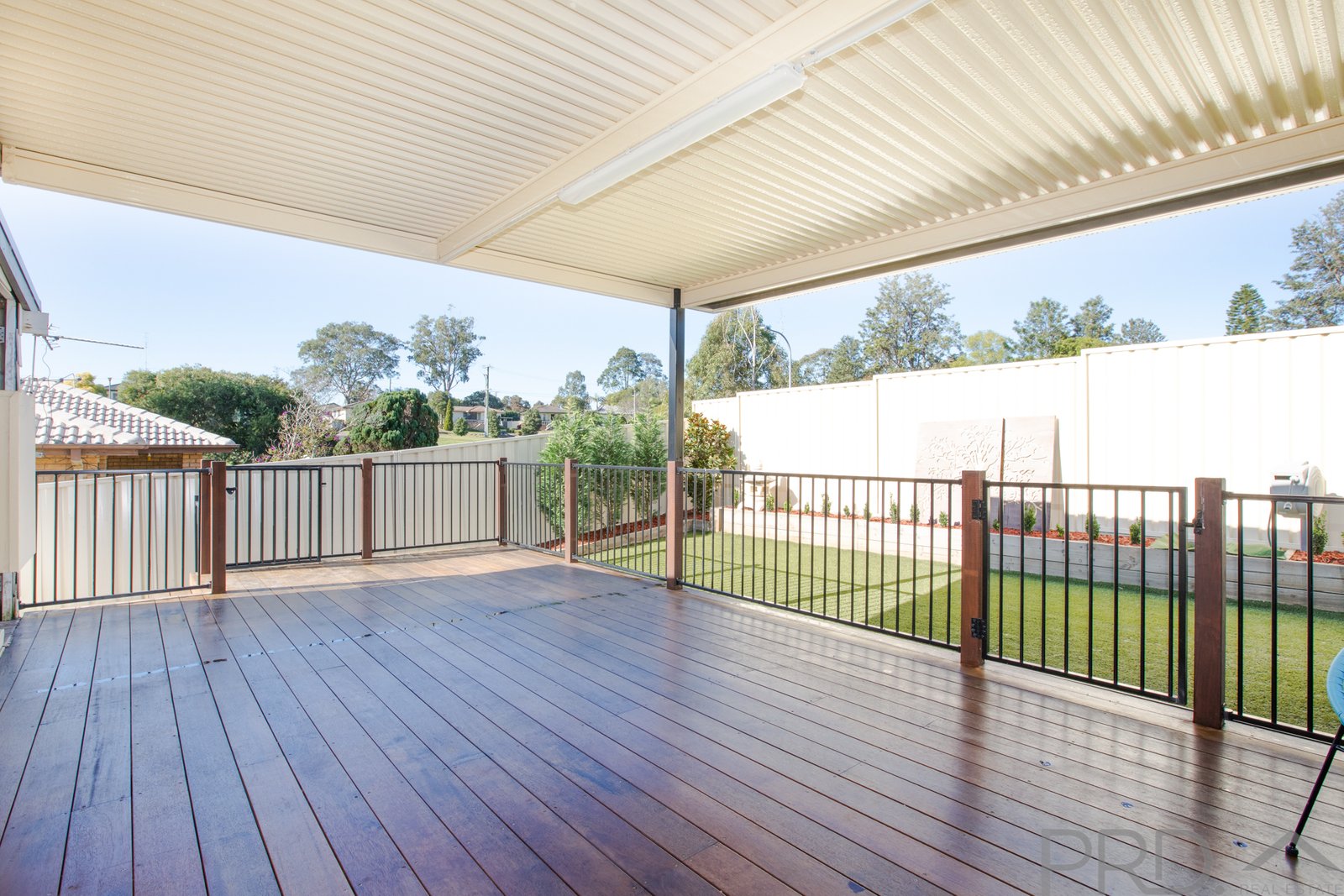 1 Unicomb Close RUTHERFORD 17