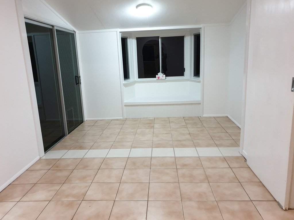 1 Usher Road MOUNT JULIAN 2