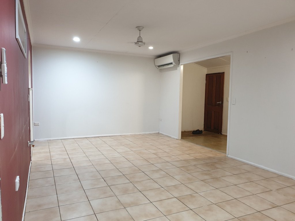 1 Usher Road MOUNT JULIAN 5