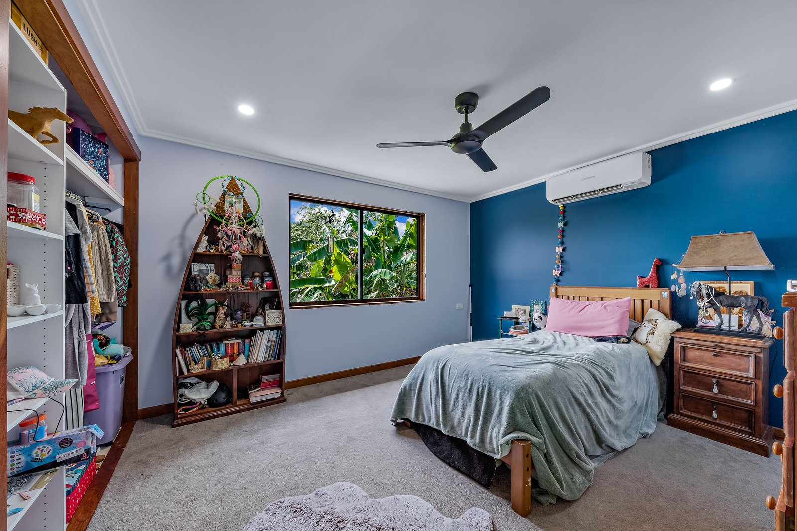1 Usher Road MOUNT JULIAN 8