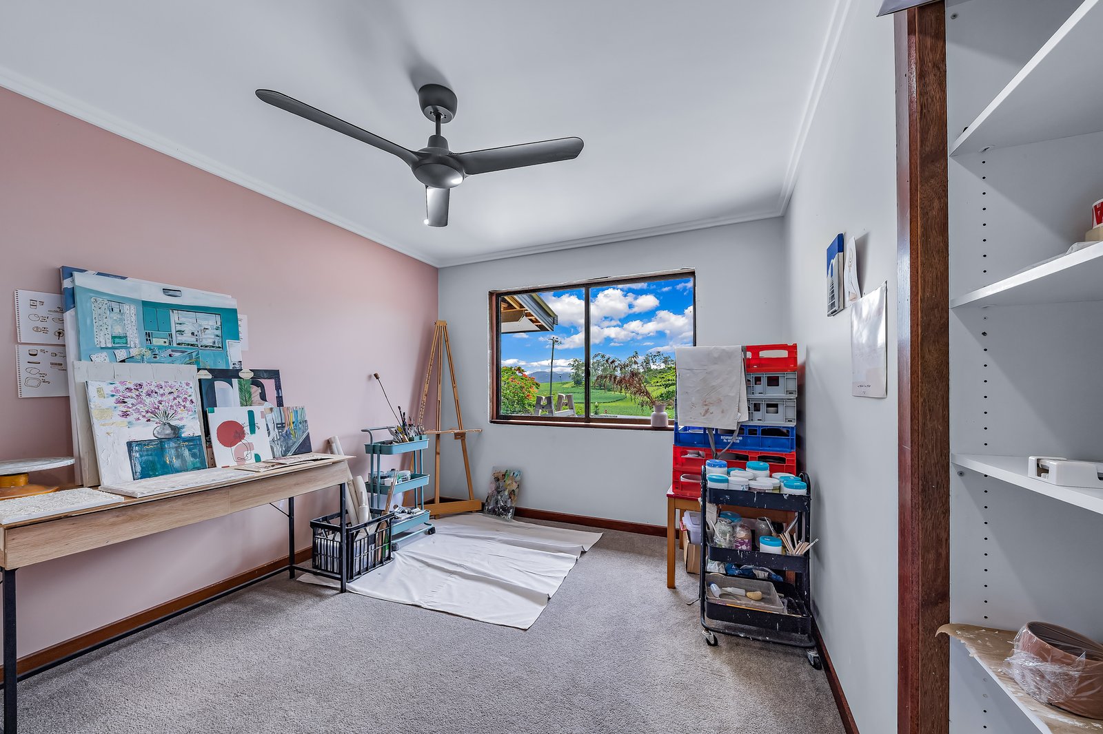 1 Usher Road MOUNT JULIAN 9