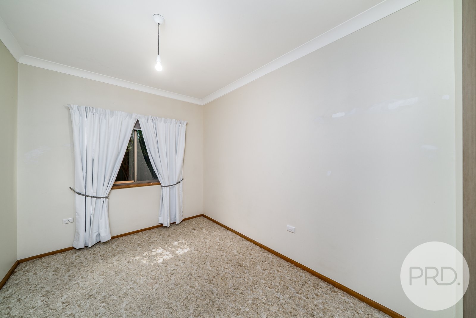 1 Verbena Place KOORINGAL 8