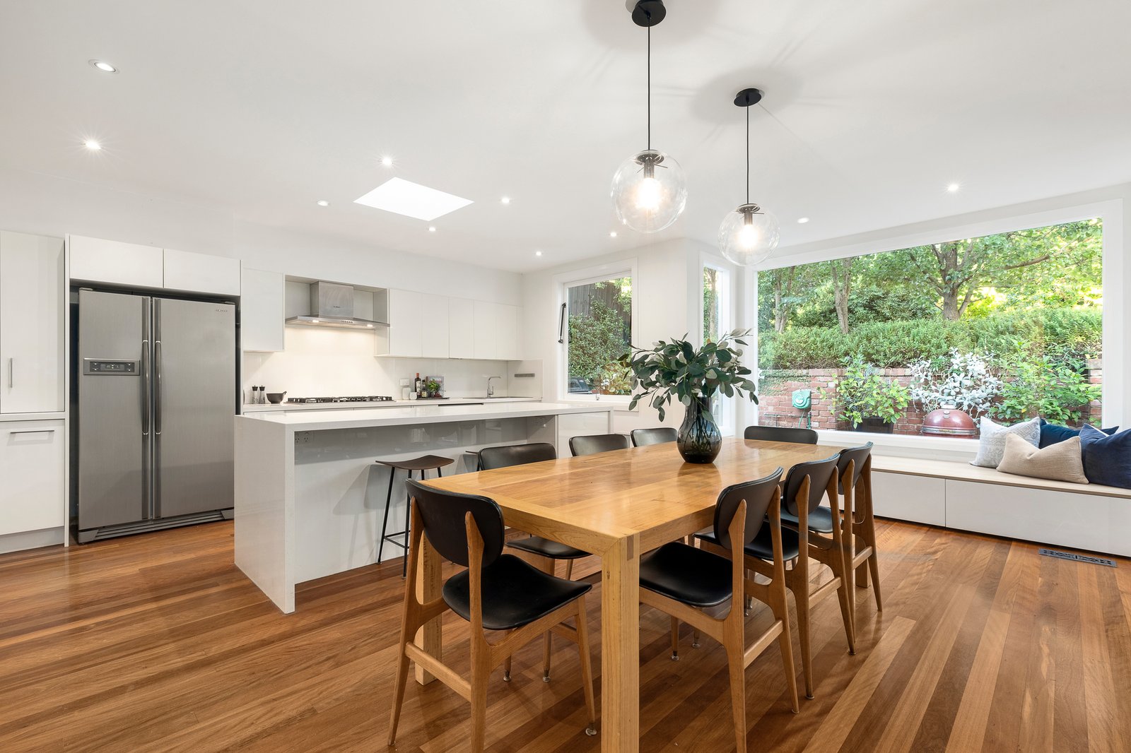 Image of dining room