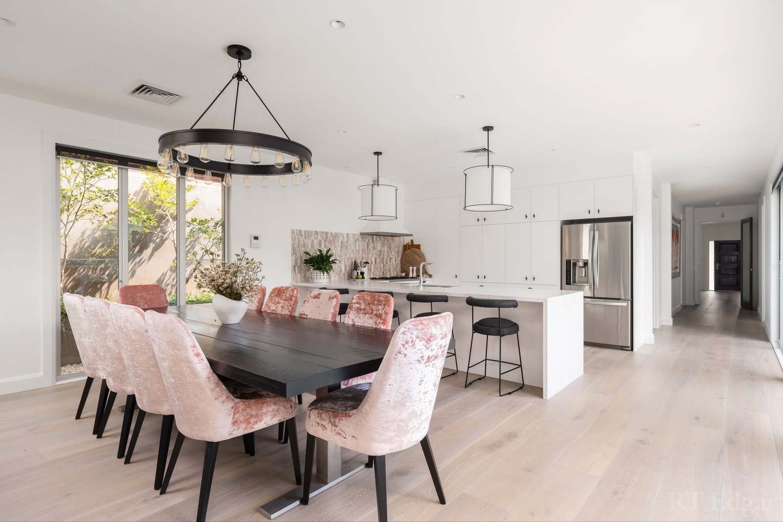 Real Estate and Property in 1 Victor Road, Glen Iris, VIC