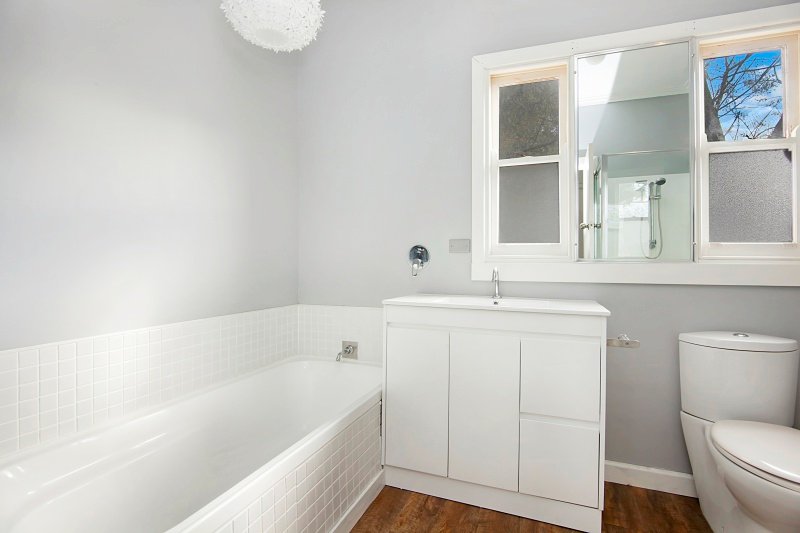 1 View Street KANGAROO FLAT 2