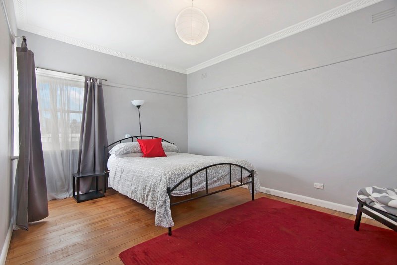 1 View Street KANGAROO FLAT 3