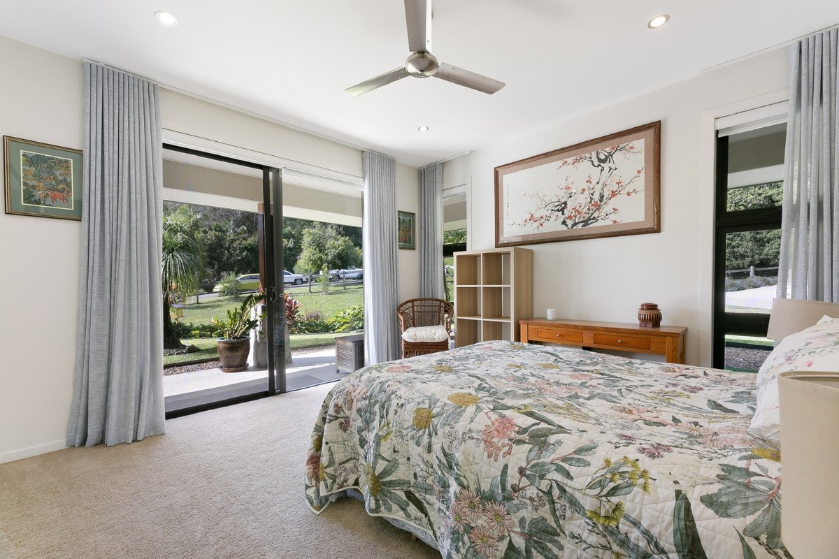 1 Vita Bella Court Currumbin Valley 27