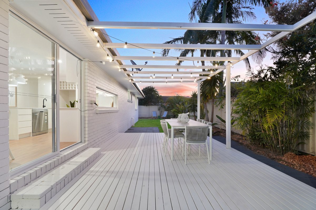 1 Wagtail Court Burleigh Waters 26