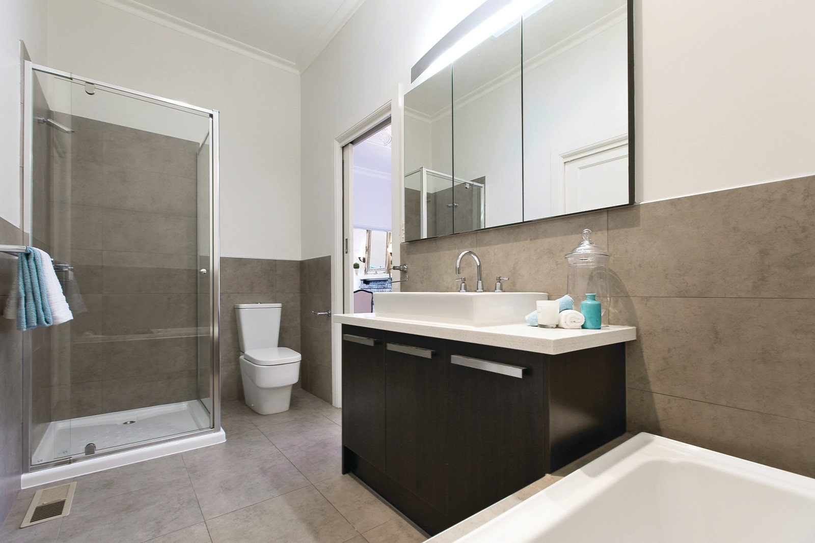 1 Walsh Street, Deepdene, VIC