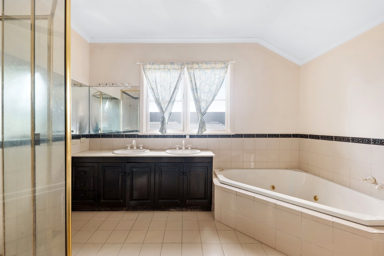 Real Estate and Property in 1 Walstab Street, Brighton East, VIC