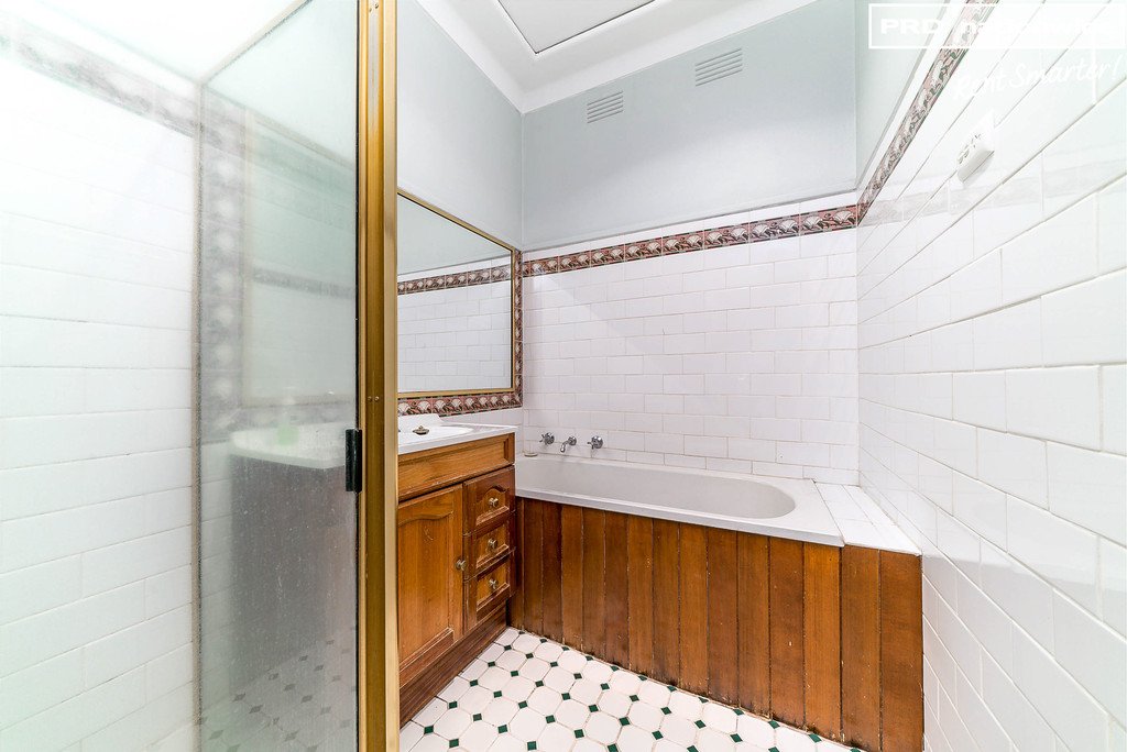 1 Waranga Avenue MOUNT AUSTIN 7