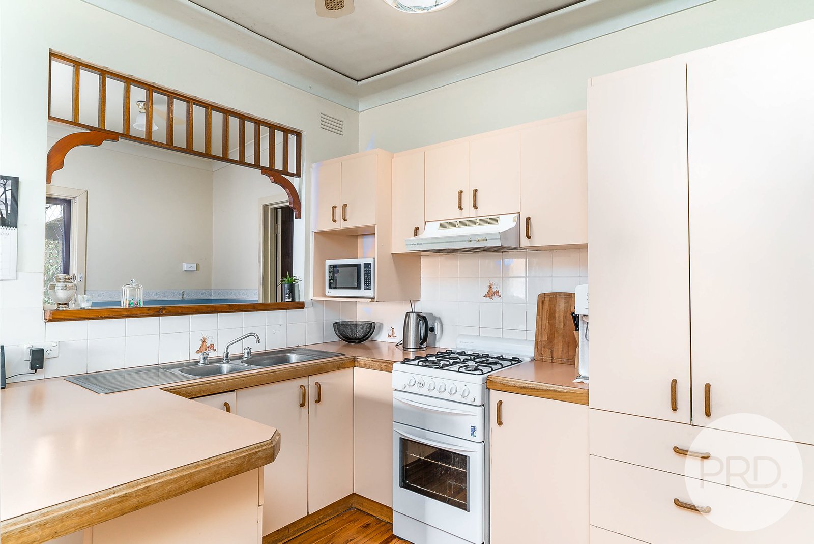 1 Waranga Avenue MOUNT AUSTIN 4