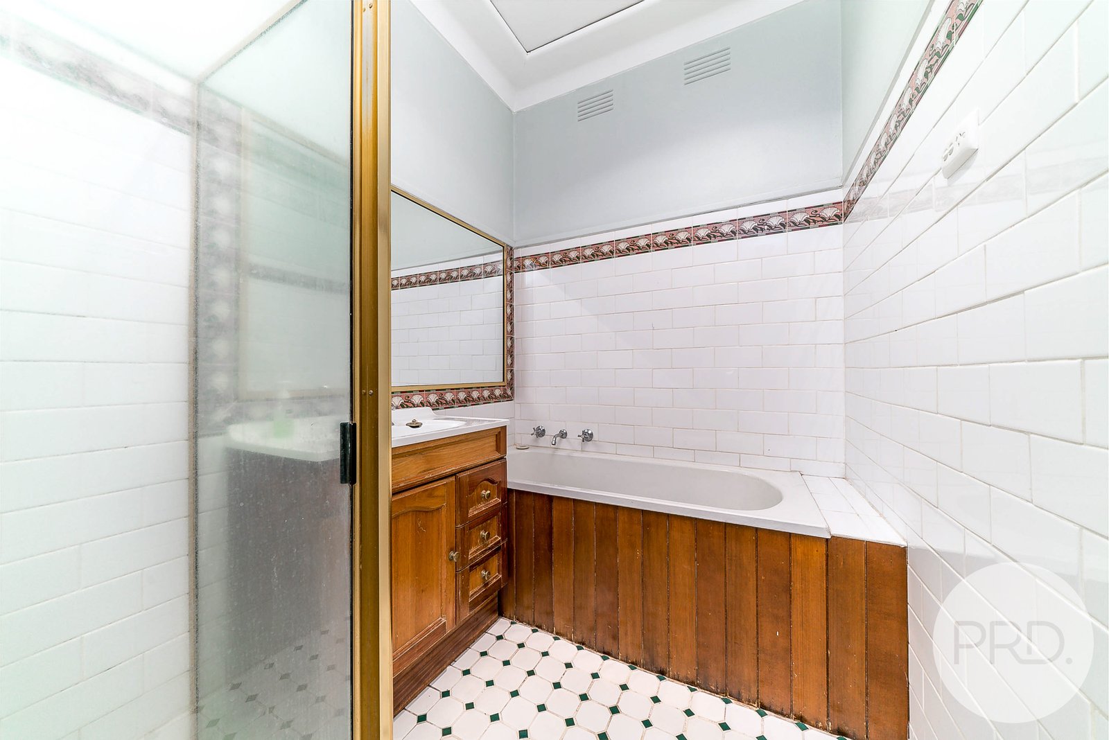 1 Waranga Avenue MOUNT AUSTIN 9