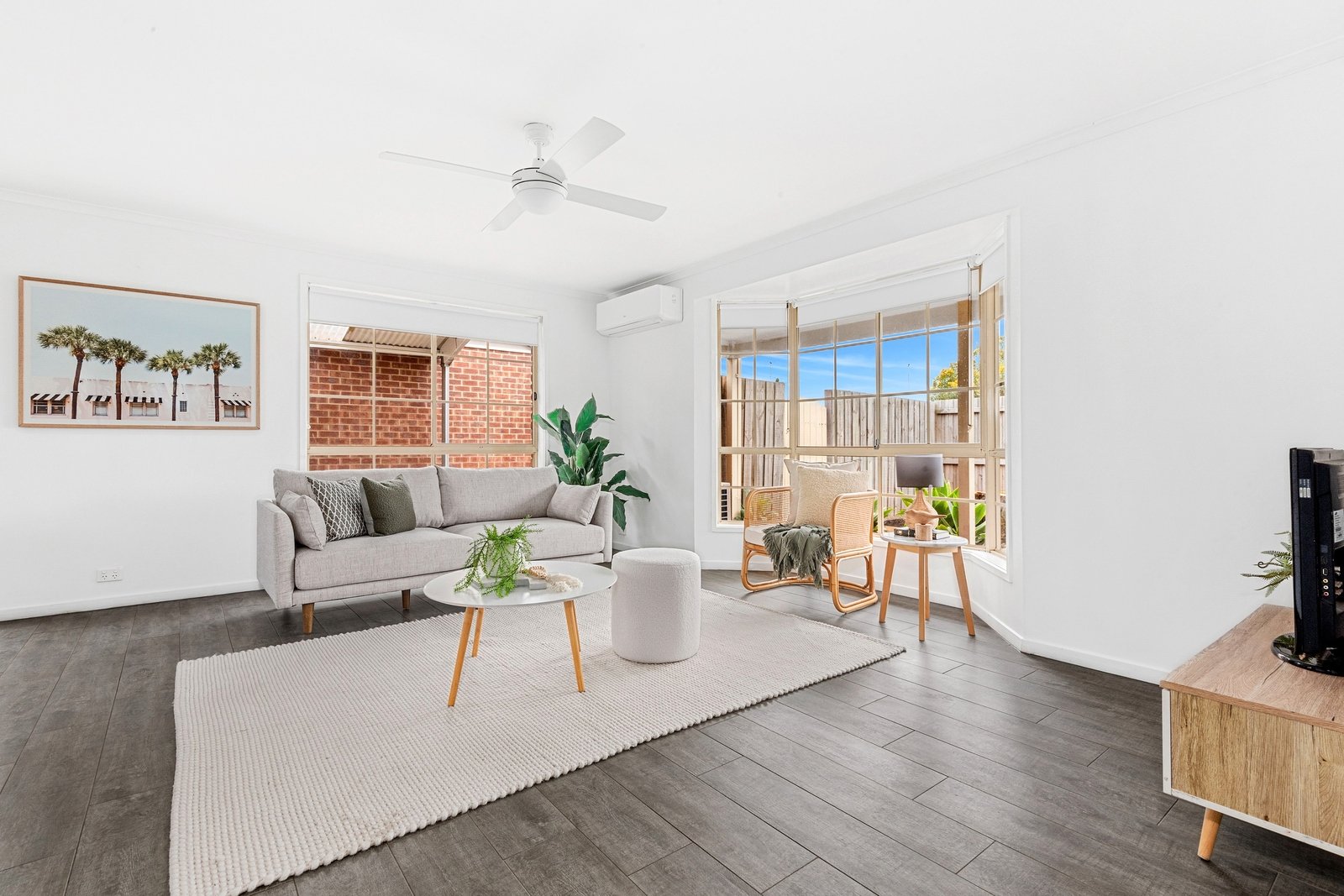 Gallery: 1 Waratah Place