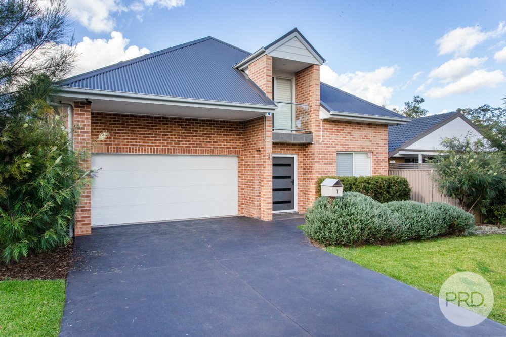 1 Warburton Crescent WERRINGTON COUNTY 2