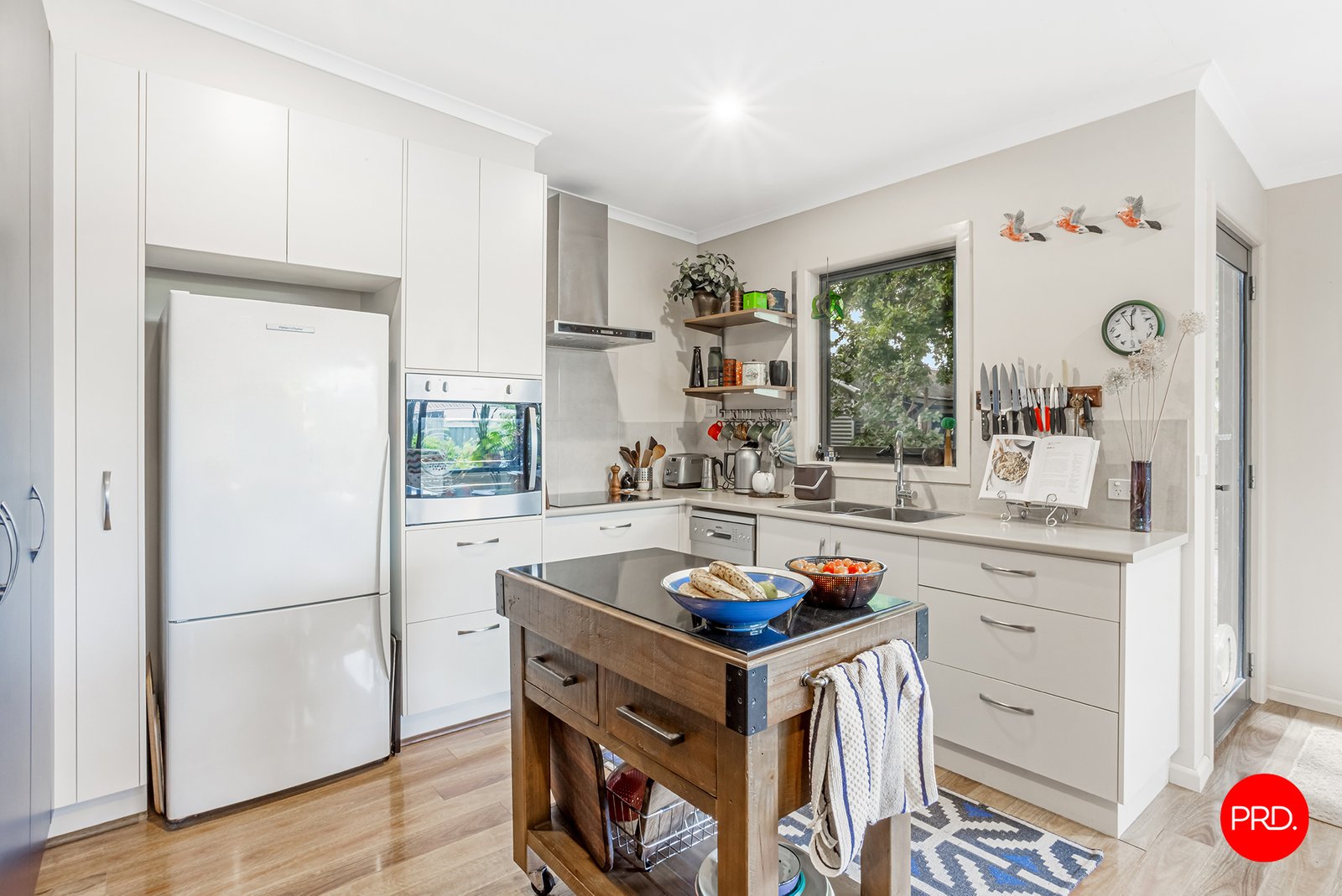 1 Warren Street KYNETON 9