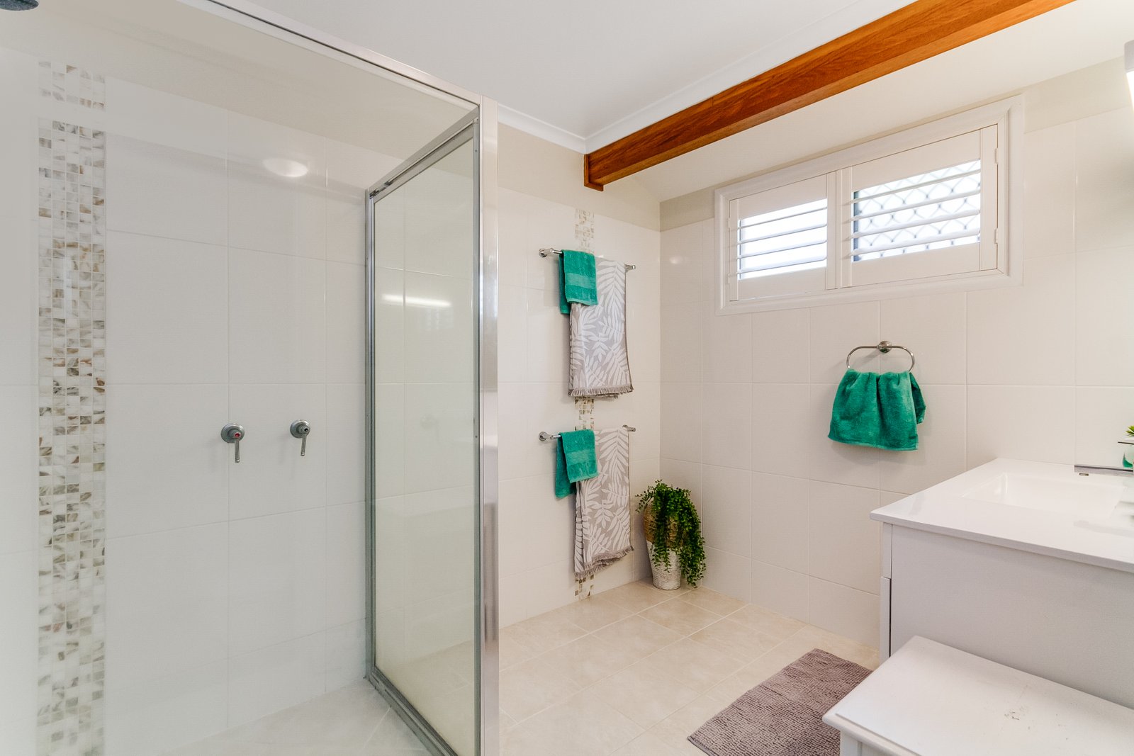 1 Warringa Drive BILAMBIL HEIGHTS 9