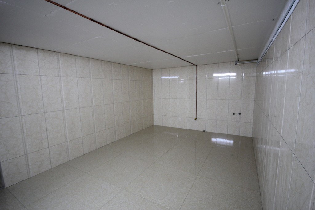 1 West Lane CARLTON 15
