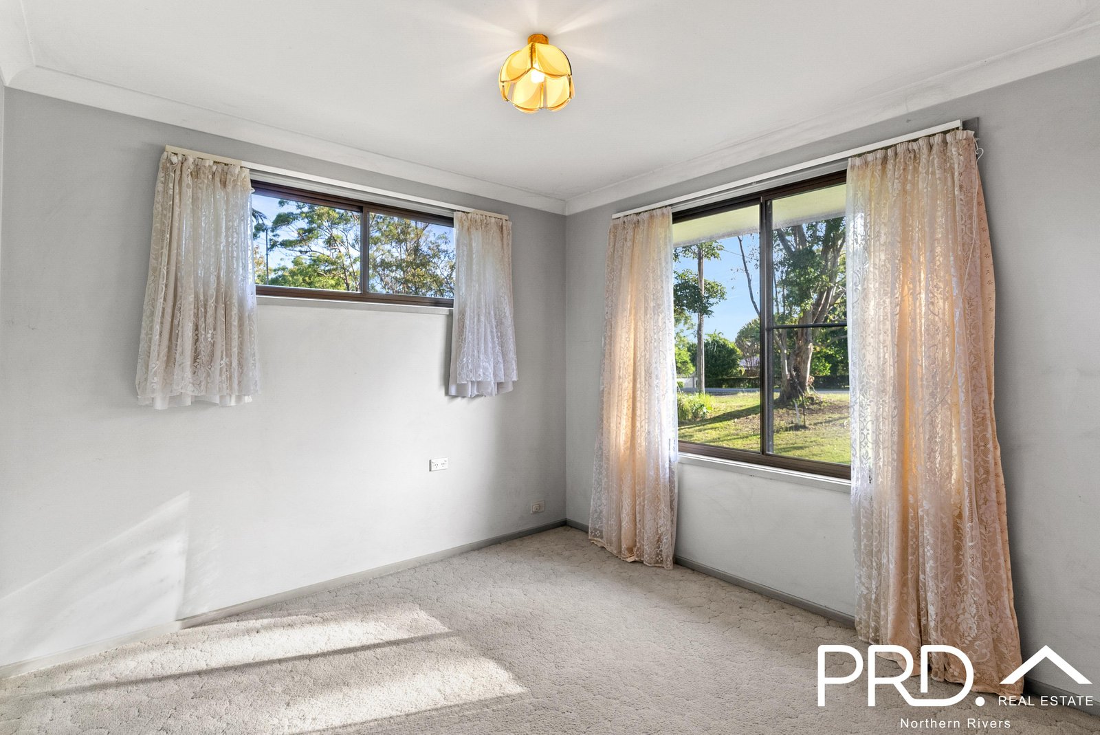 1 Whispering Valley Drive RICHMOND HILL 16