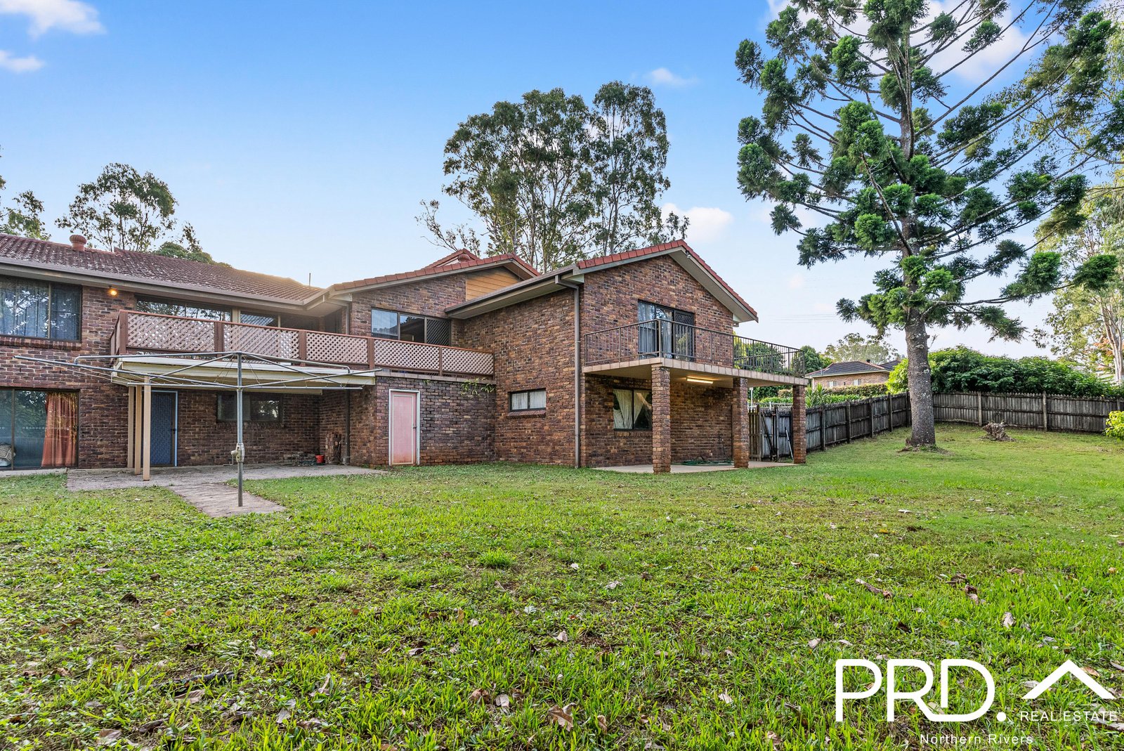 1 Whispering Valley Drive RICHMOND HILL 27