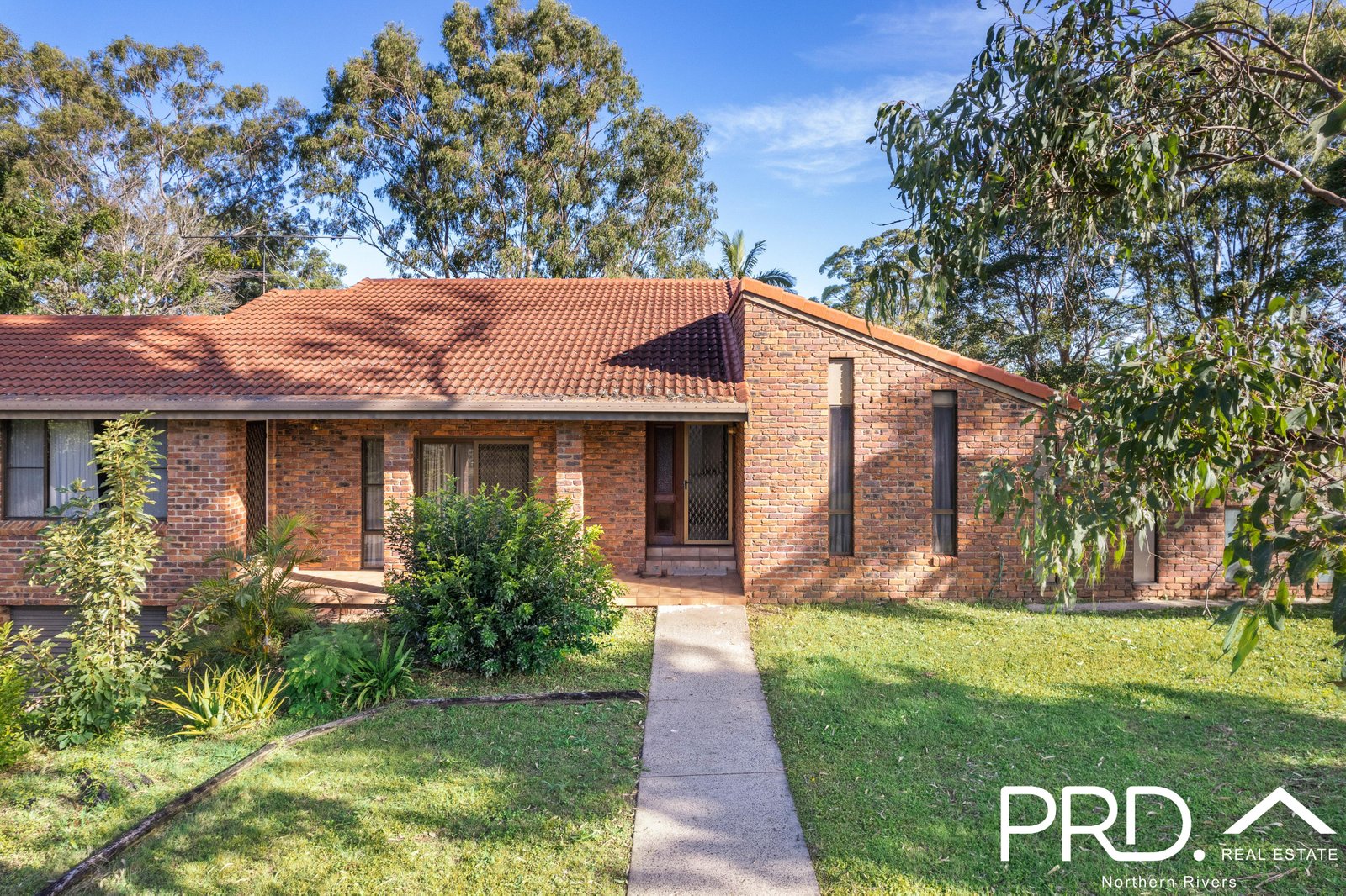 1 Whispering Valley Drive RICHMOND HILL 32