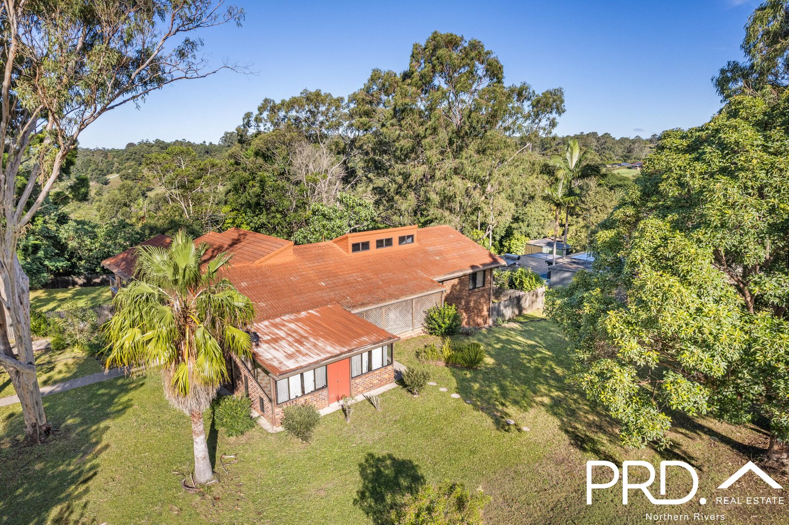 1 Whispering Valley Drive RICHMOND HILL 33