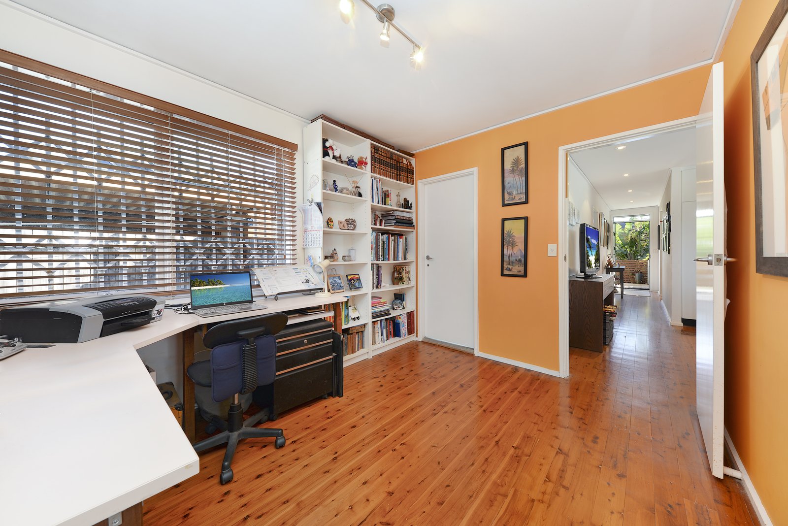 1 White Avenue MAROUBRA 11