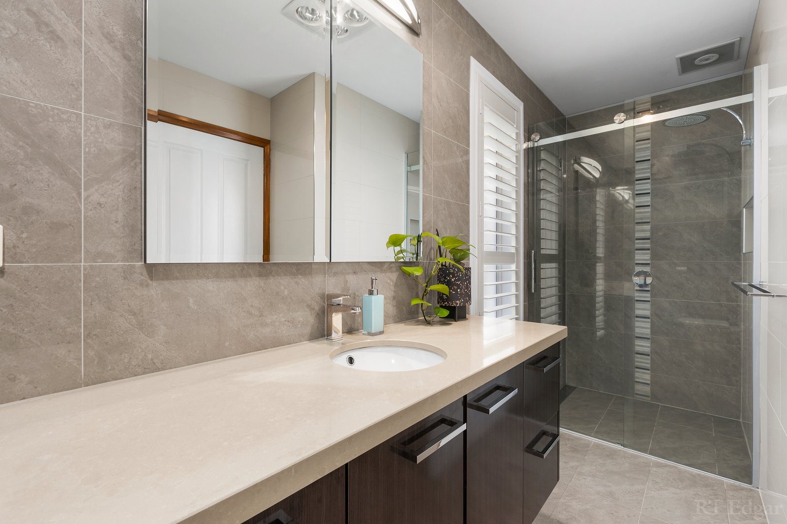 Real Estate and Property in 1 Wiggs Road, Moolap, VIC