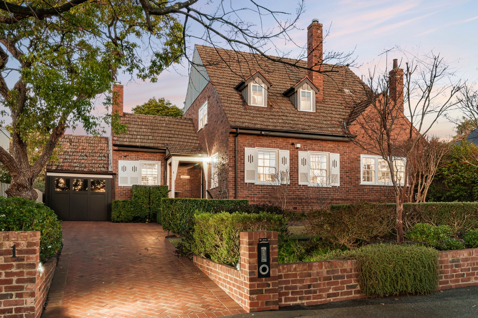 1 Willandra Avenue, Canterbury, Vic