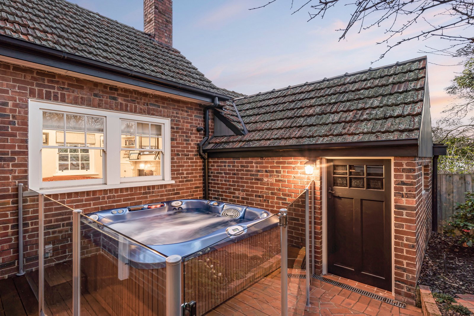 1 Willandra Avenue, Canterbury, Vic