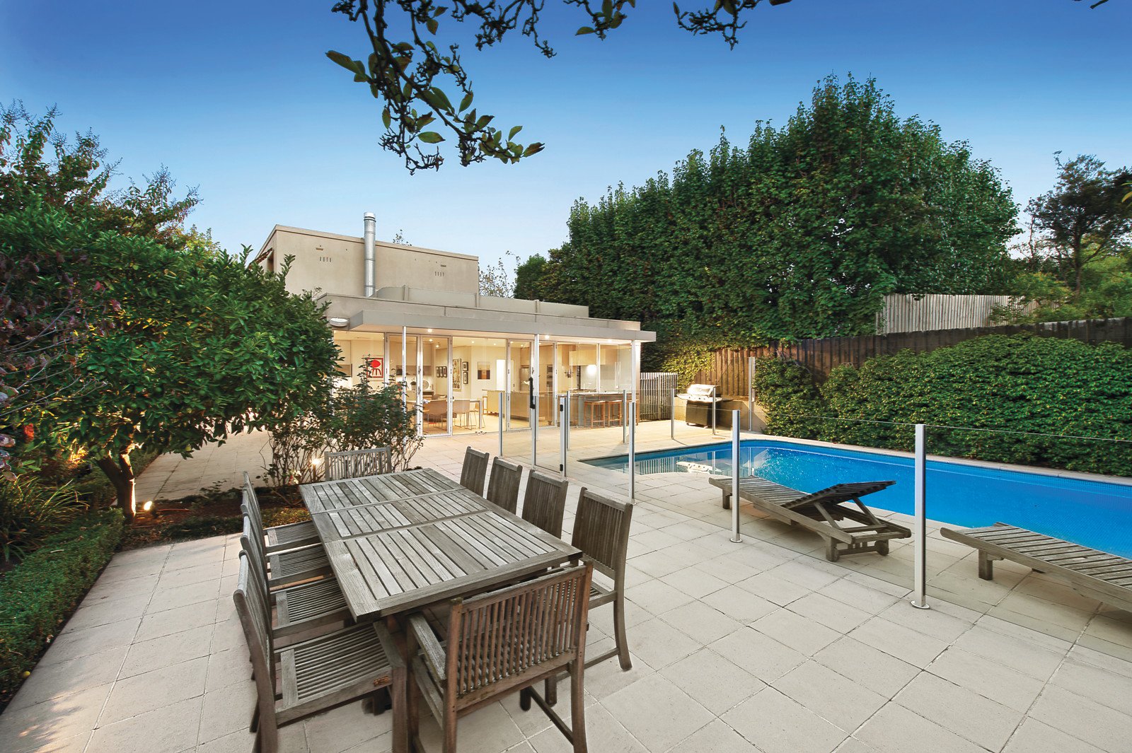 1 Willow Street, Malvern, VIC