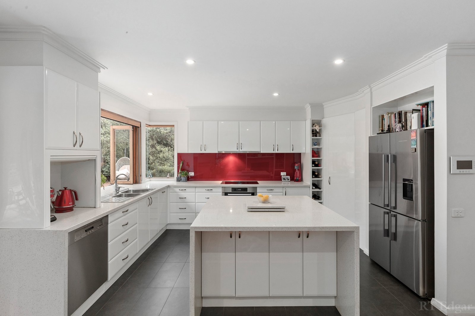 Real Estate and Property in 1 Willowbank Court, Templestowe, VIC