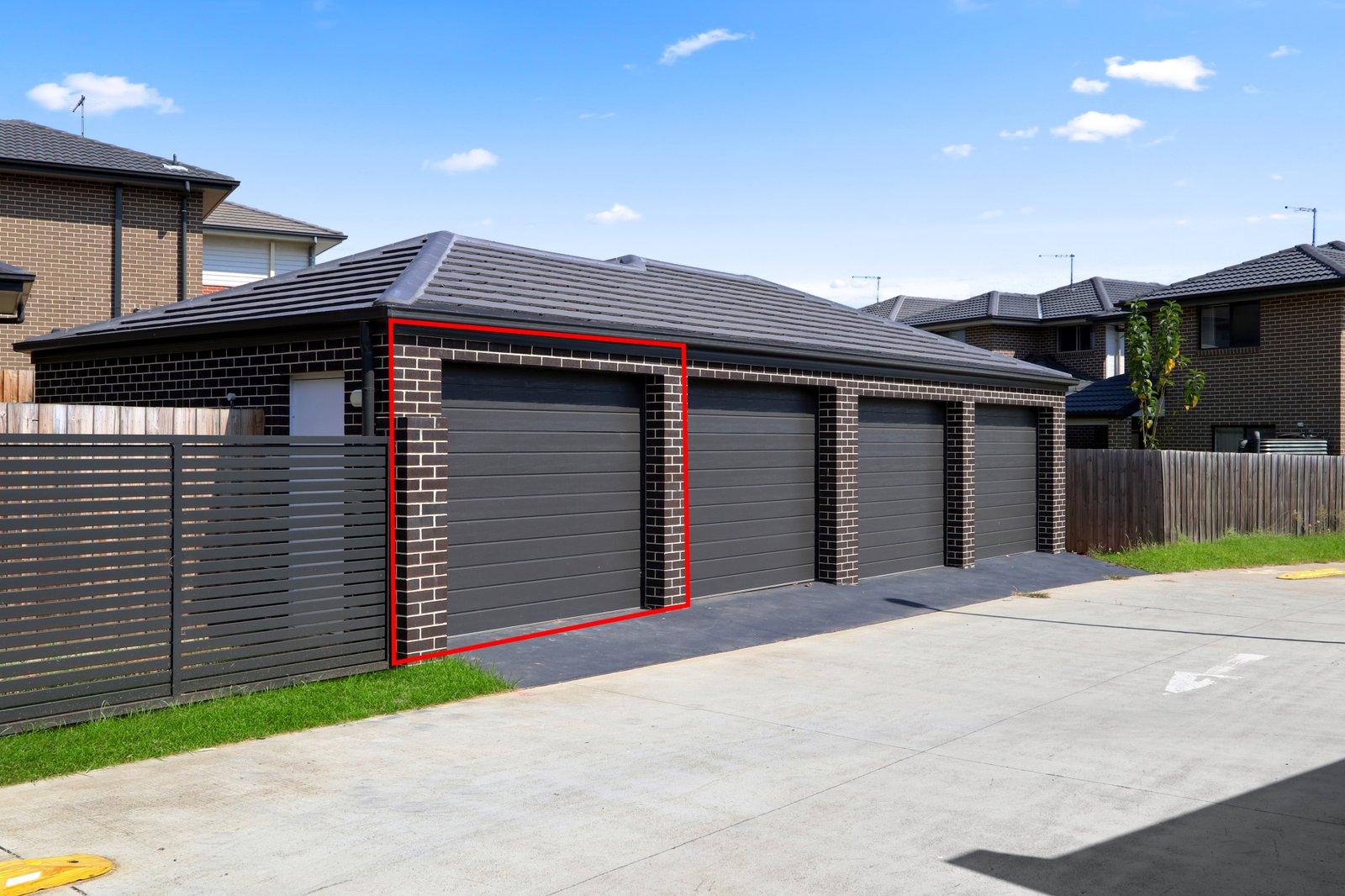 1 Wimbledon Way SCHOFIELDS 8