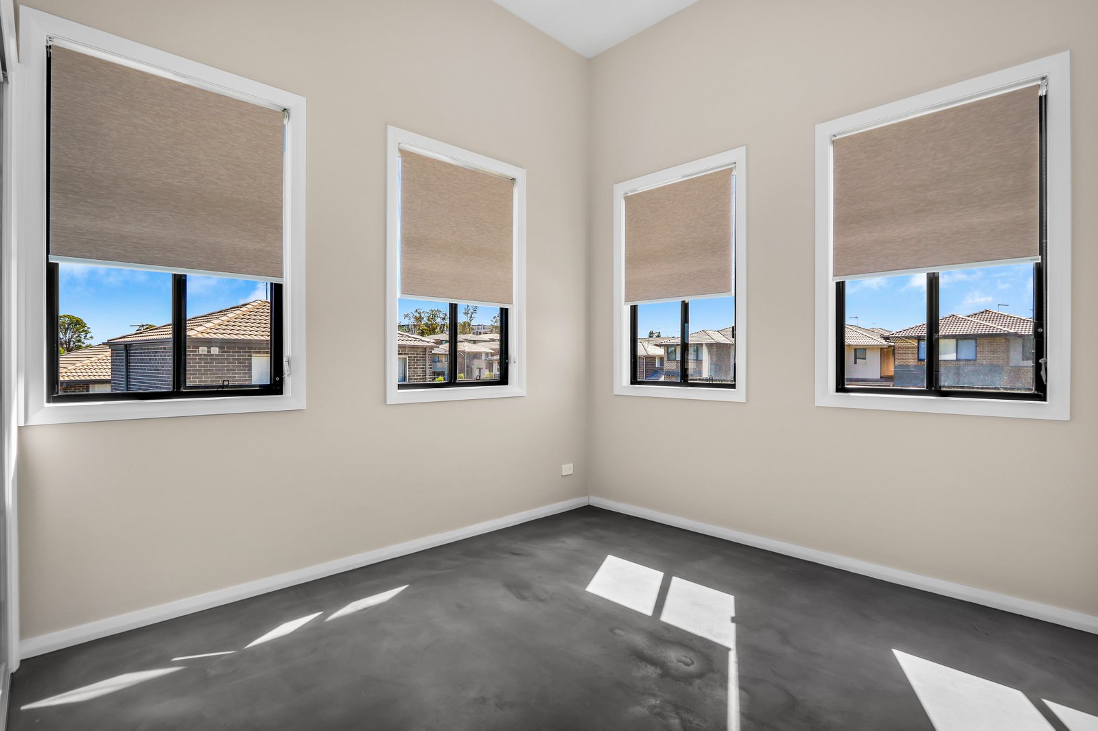 1 Wimbledon Way Schofields 3