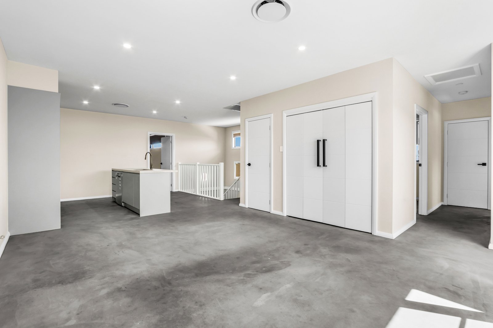 1 Wimbledon Way Schofields 5